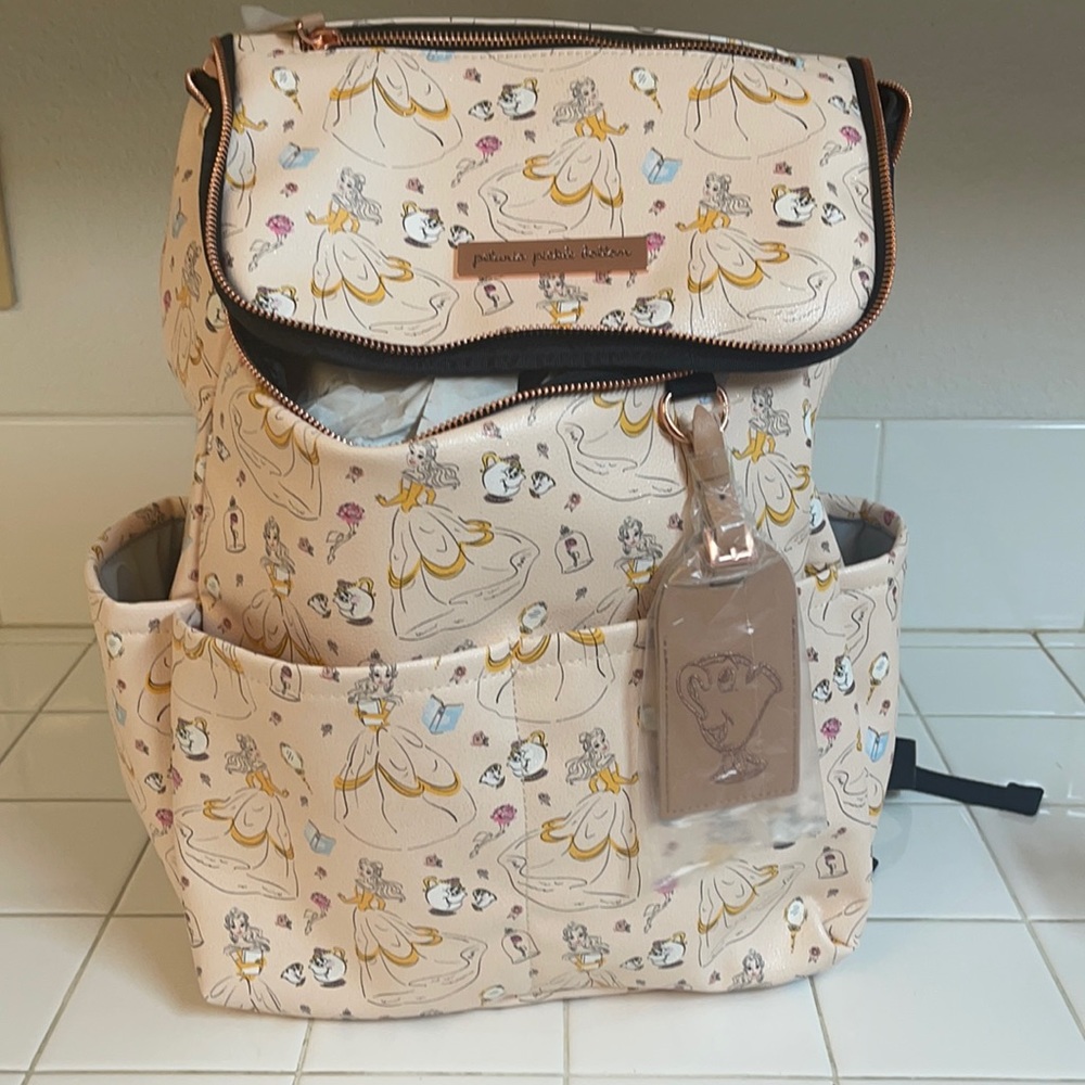 NWT  petunia pickle bottom Disney diaper bag.